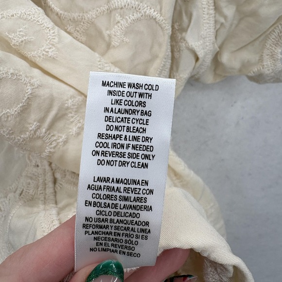 Democracy Shirt Womens 3X Beige Embroidered Boho Peasant Tunic Top Rayon Y2K - Picture 8 of 14